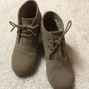 TOMS Ecru Winter Wedge